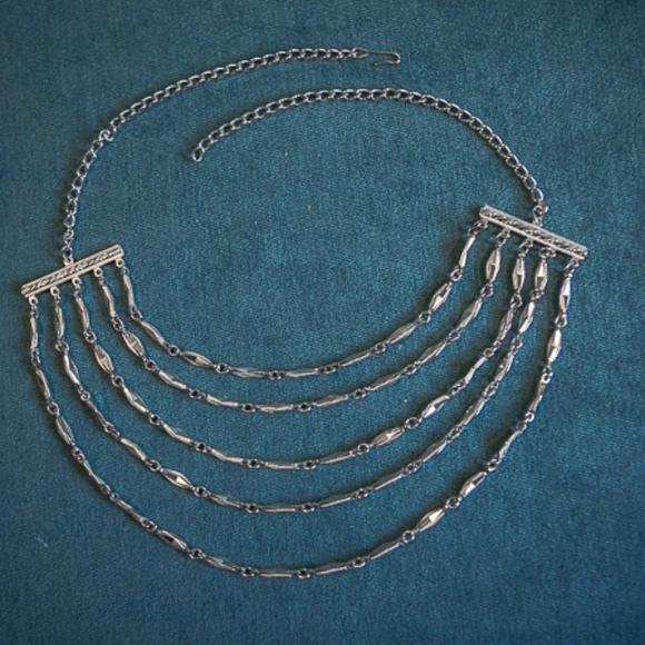 Vintage 5 Strand Tiered Silver Tone Necklace - Picture 6 of 8